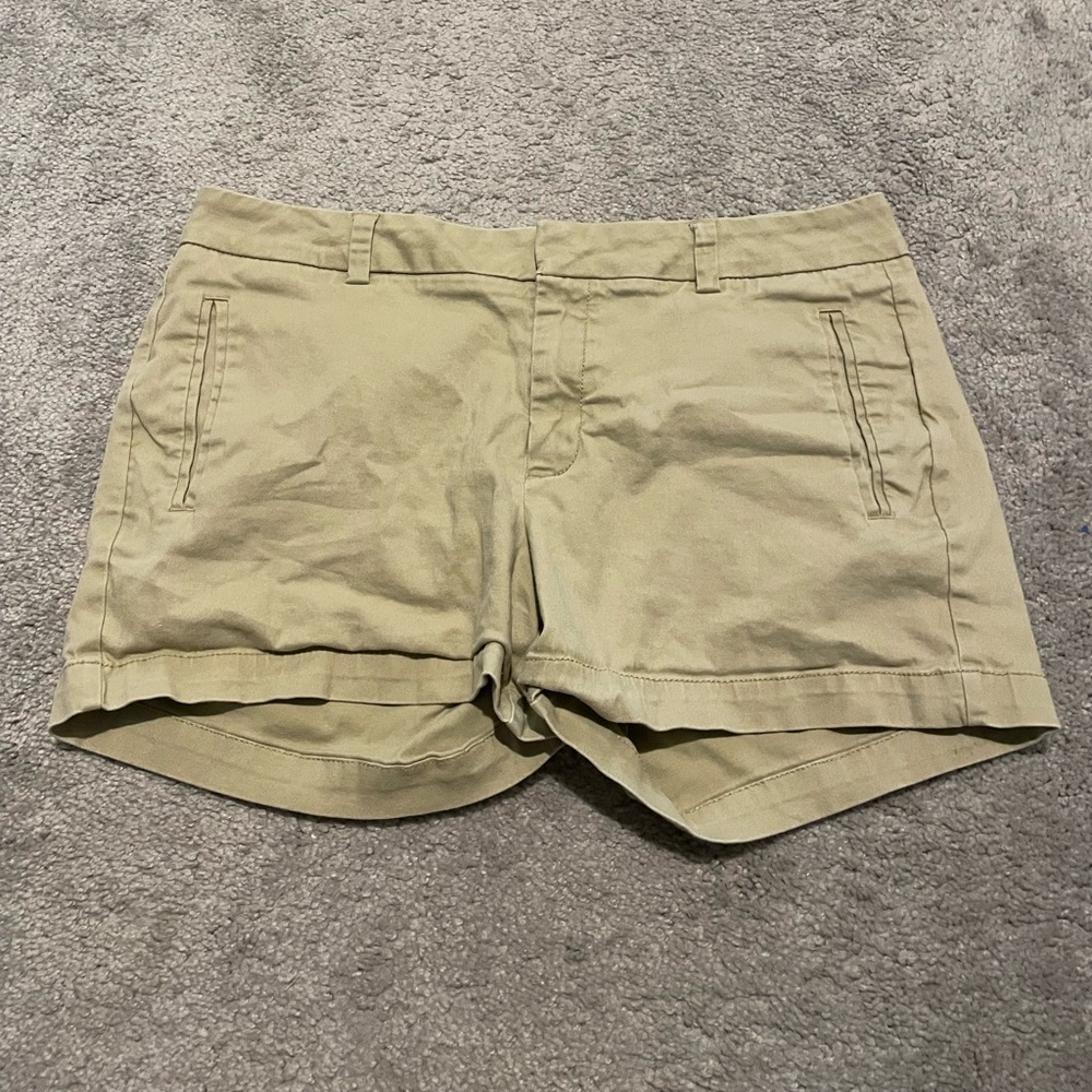 Women’s size 12 khaki twill shorts from a.n.a